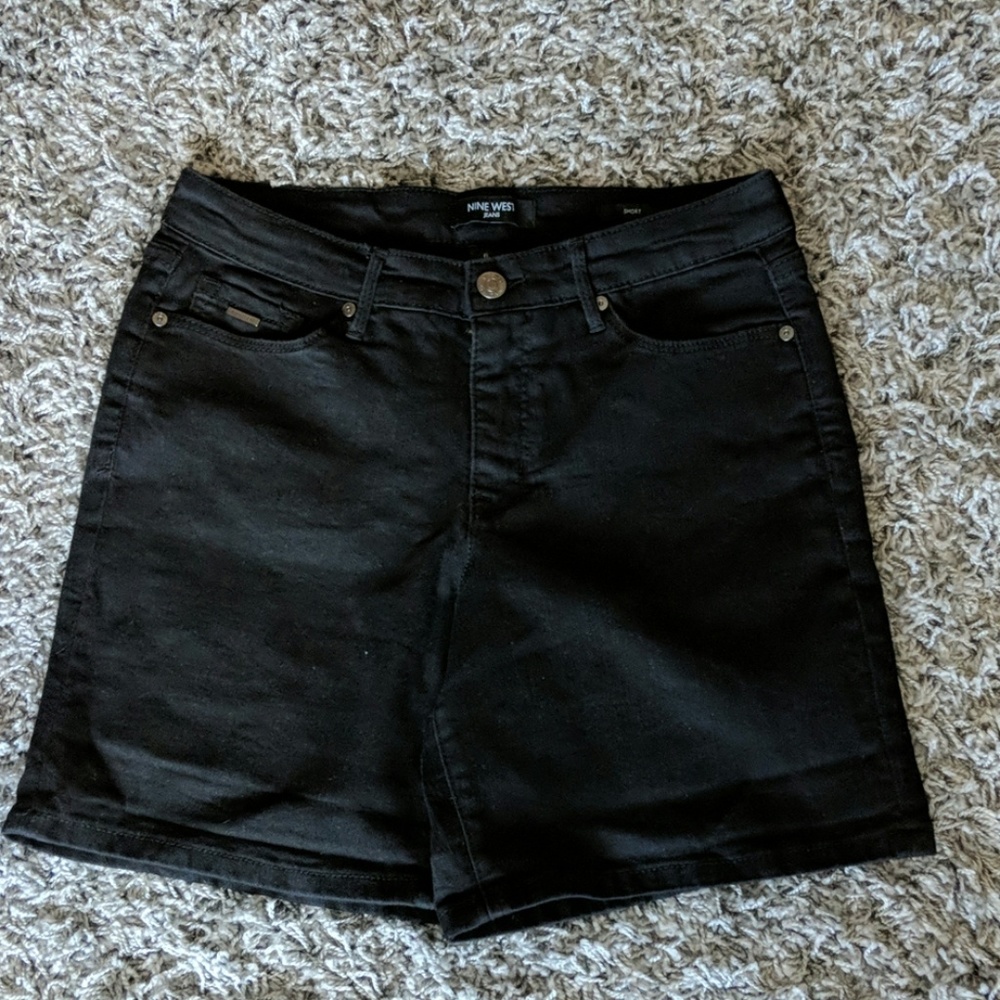 Nine West Short